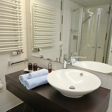 Trelleborgallee, 128 Apartment *